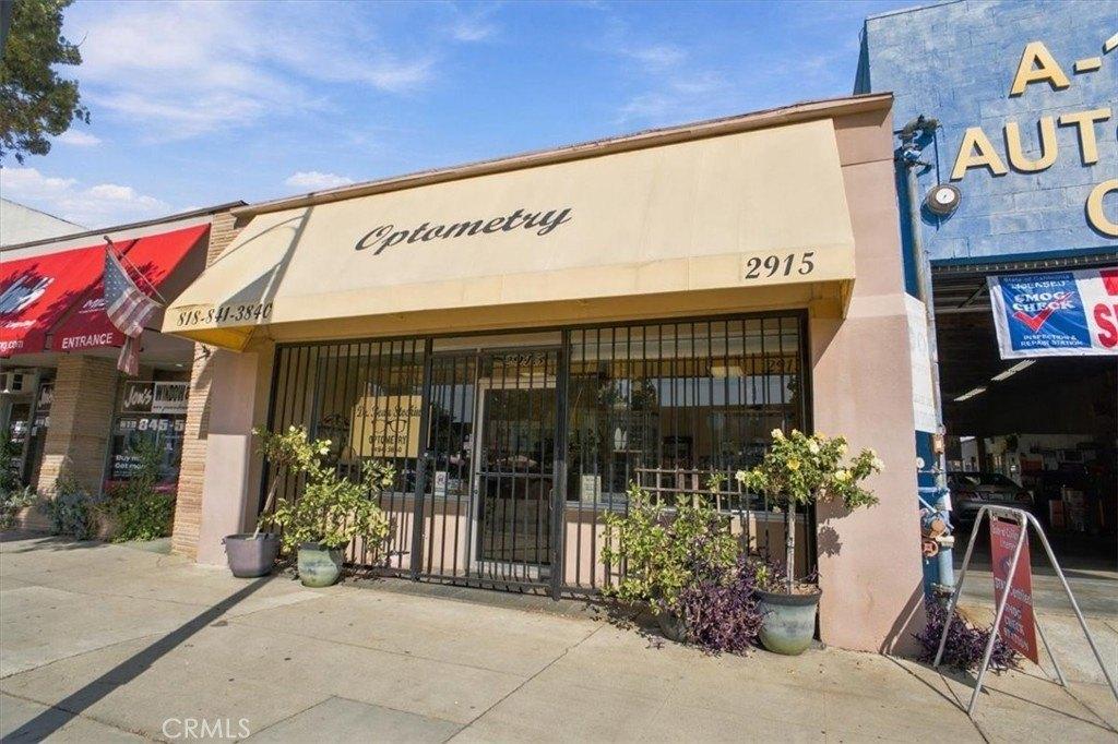 Property Image for 2915 W Magnolia Boulevard