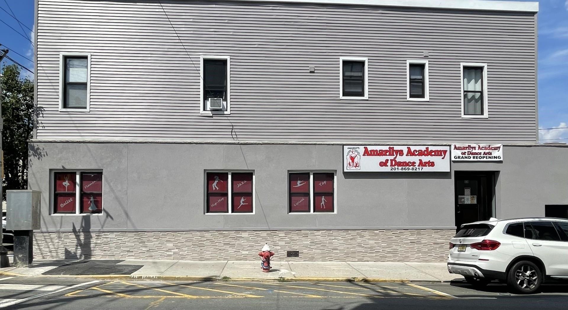 Property Image for 356 61st St