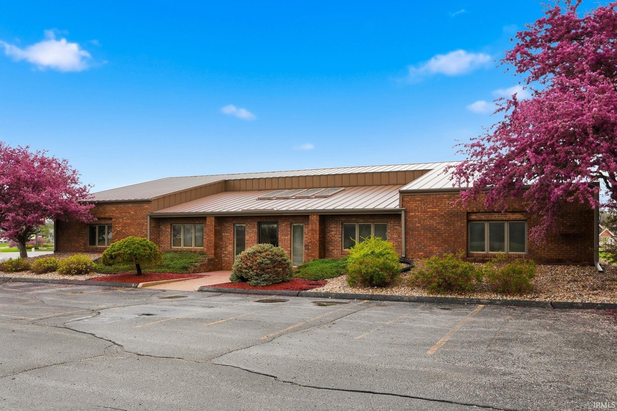 Property Image for 3201 E Center Street