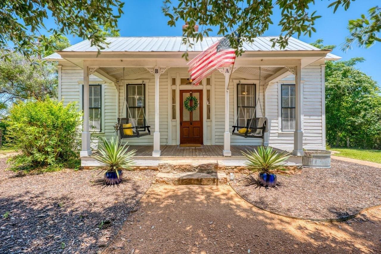 Property Image for 700 Bayley