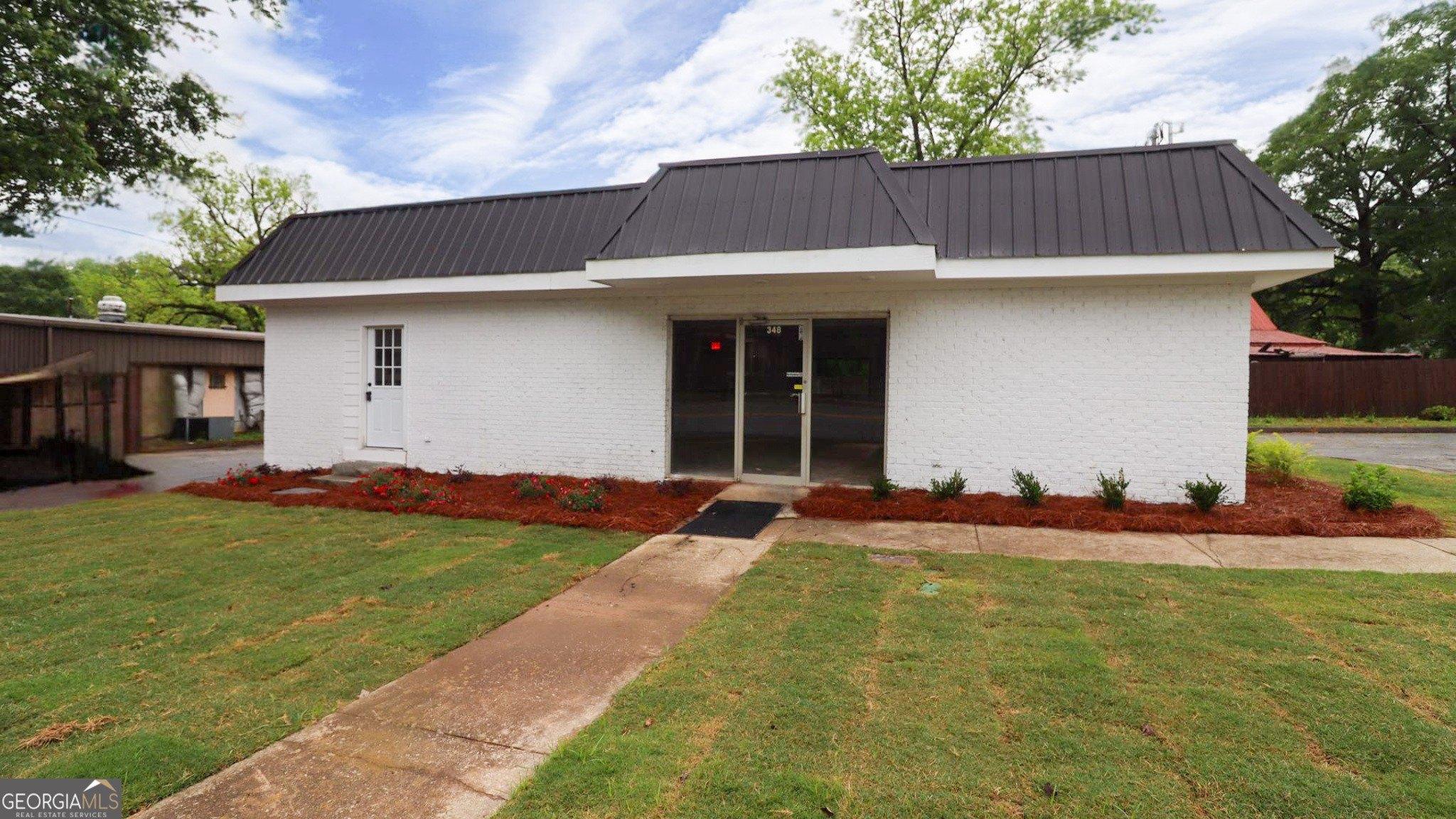 Property Image for 348 S Mulberry Street