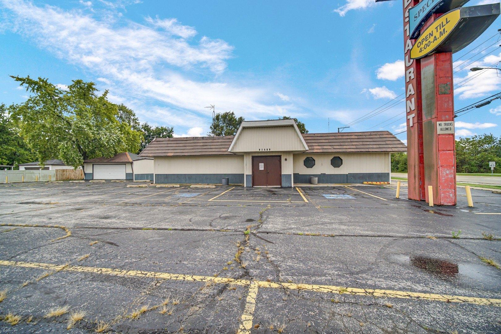 Property Image for 18301 Oak Park Avenue