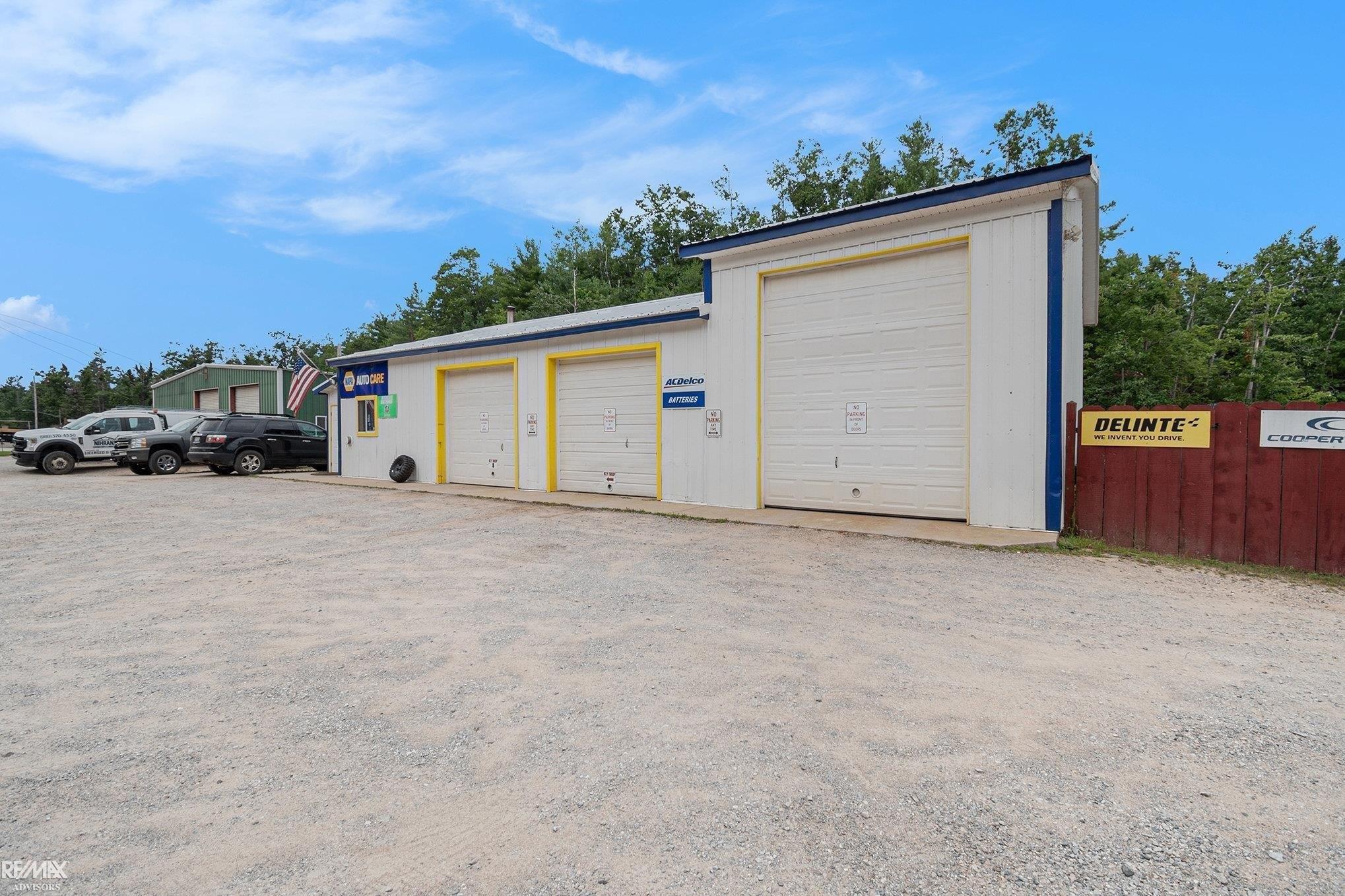 Property Image for 5557 N Red Oak Road