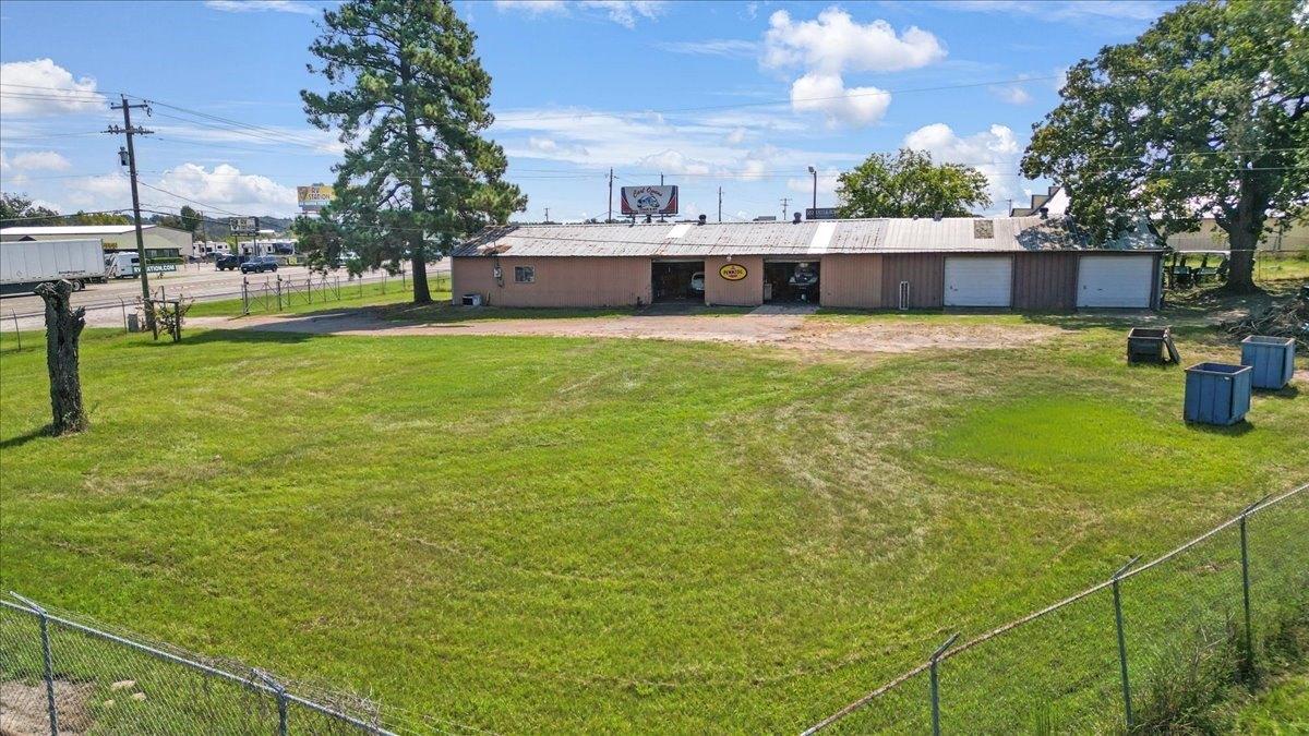 Property Image for 11041 US Highway 69 N
