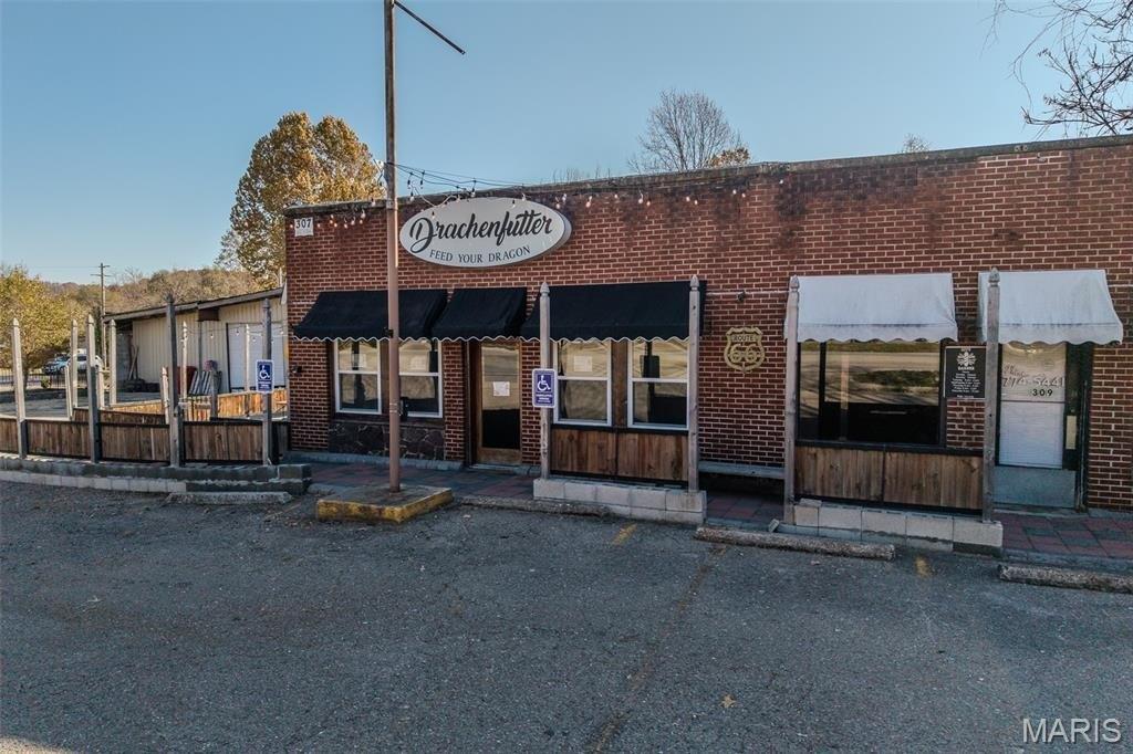 Property Image for 307 Historic Route 66