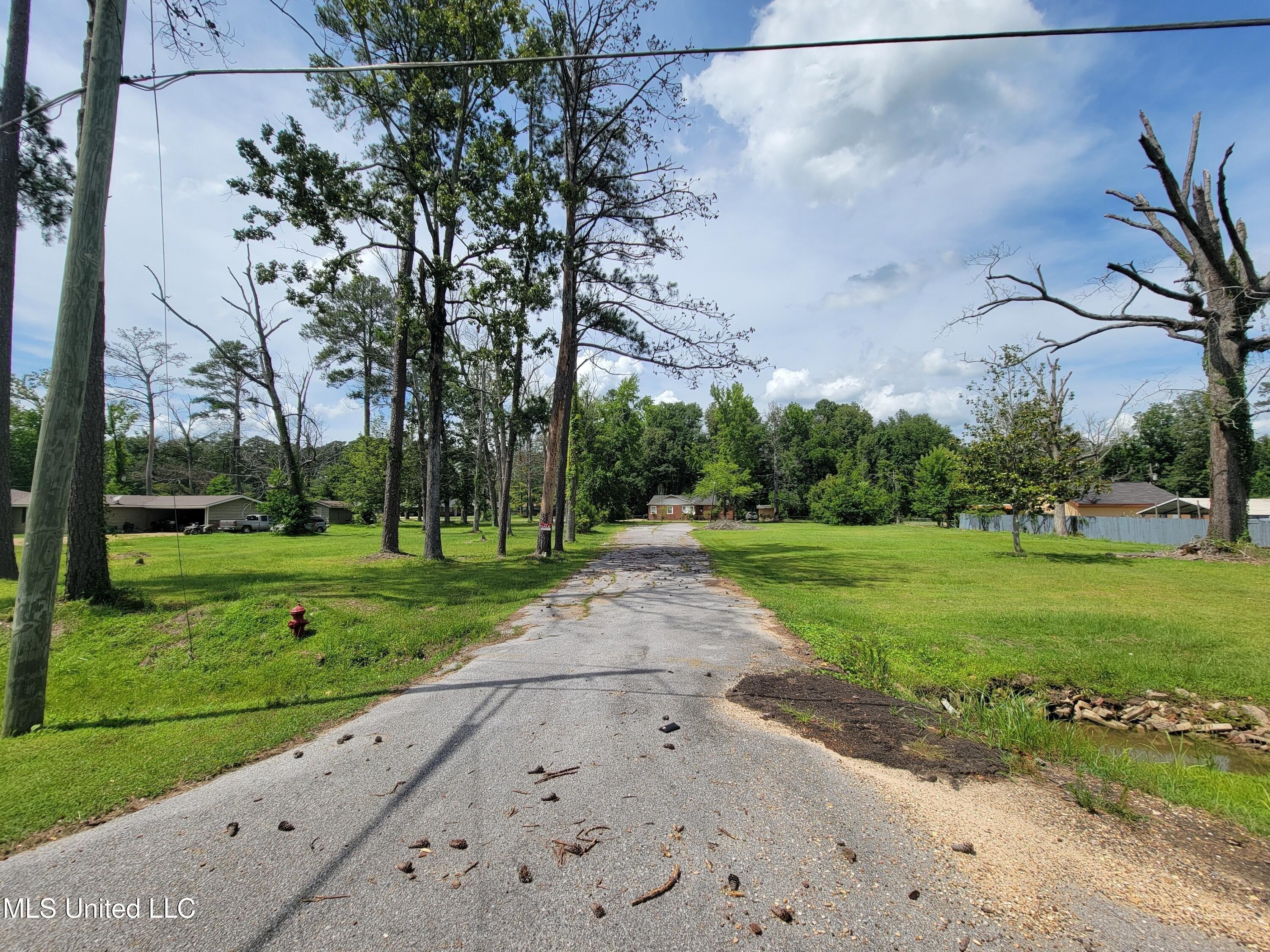 Property Image for 1505 E 3rd Street lot: 115