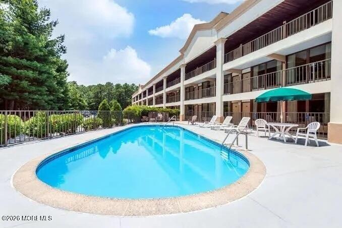 Property Image for 224 E White Horse