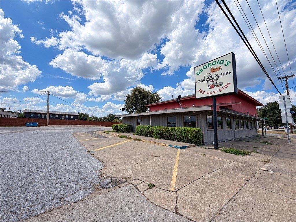 Property Image for 707 Nueces St