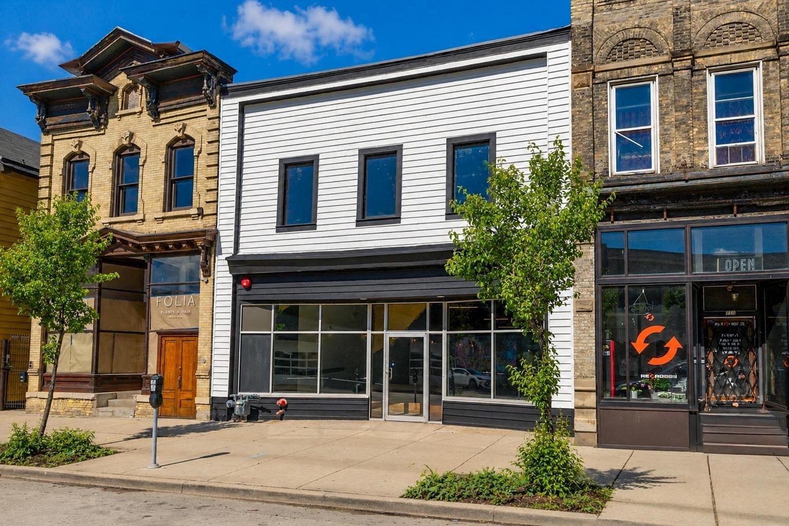 Property Image for 715 S 5th St
