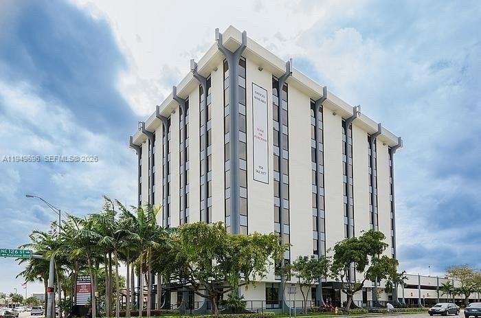 Property Image for 12550 Biscayne Blvd 403