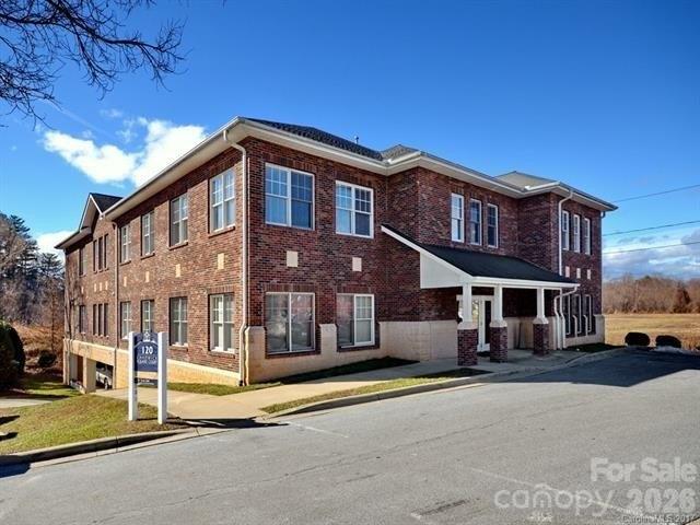 Property Image for 120 Chadwick Square Court A
