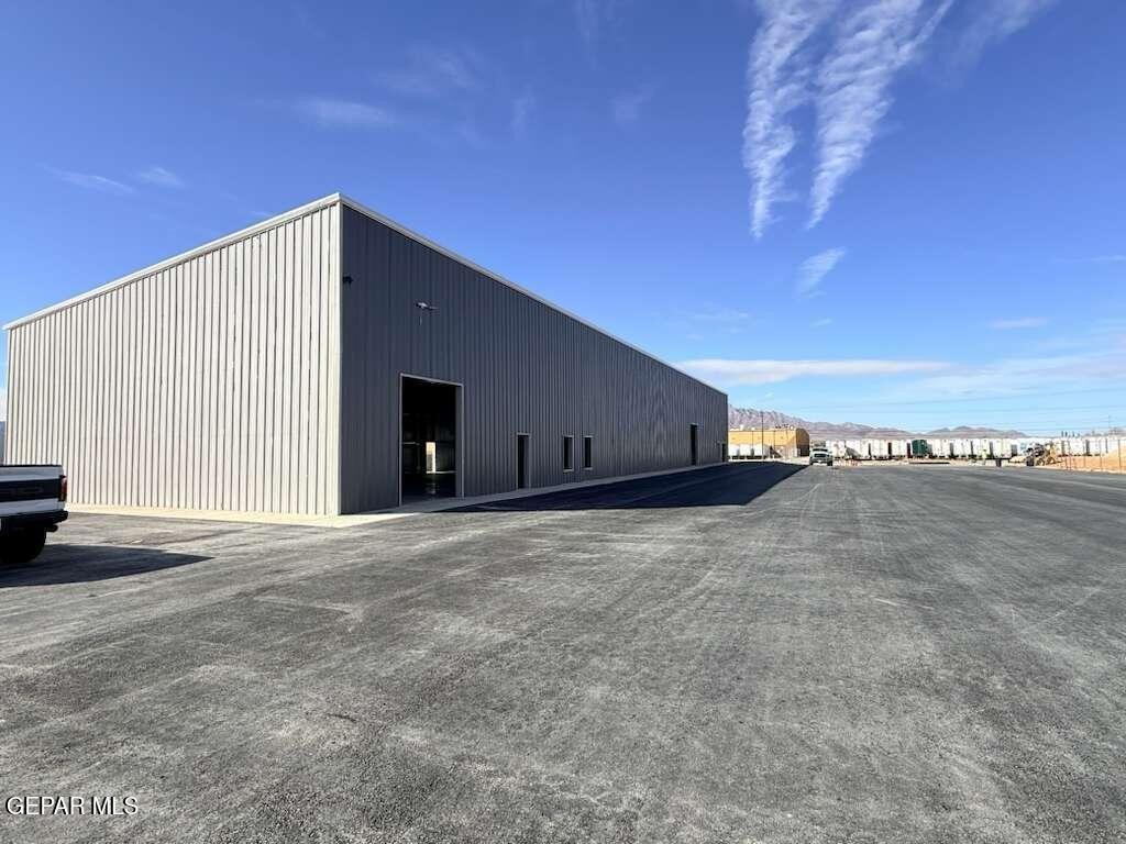 Property Image for 10520 Railroad Drive