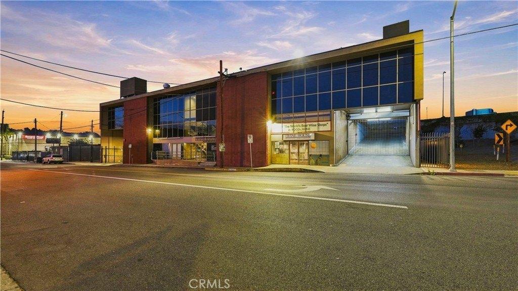 Property Image for 2311 Cotner Avenue