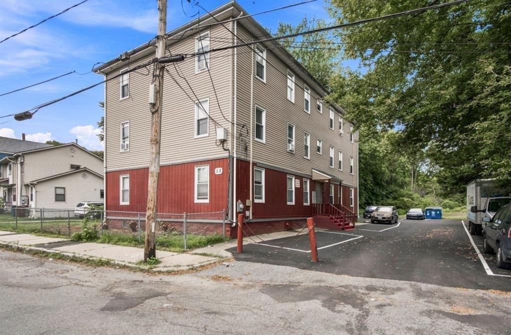 Property Image for 32 Northeast Street