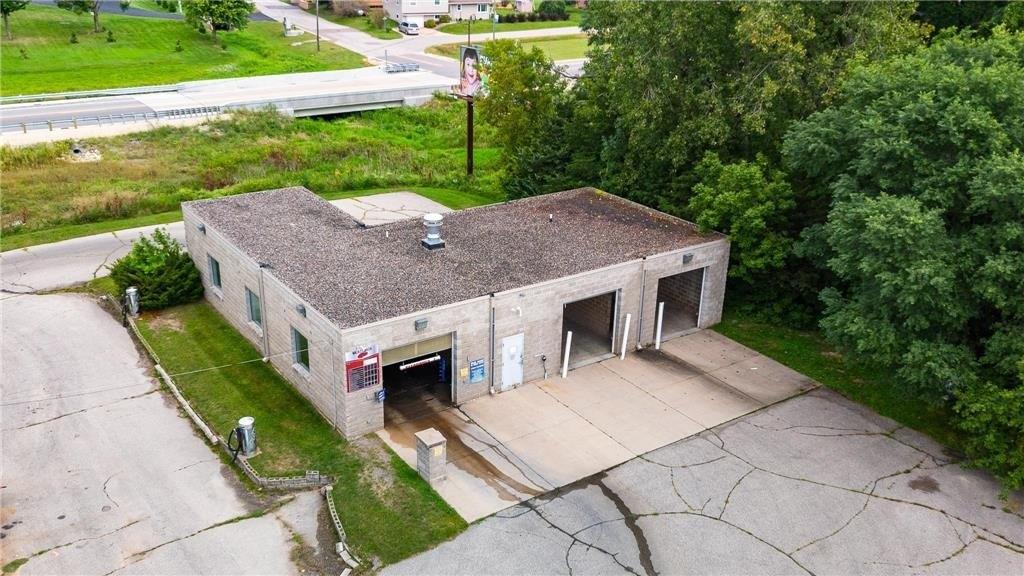 Property Image for 815 S MAIN Street