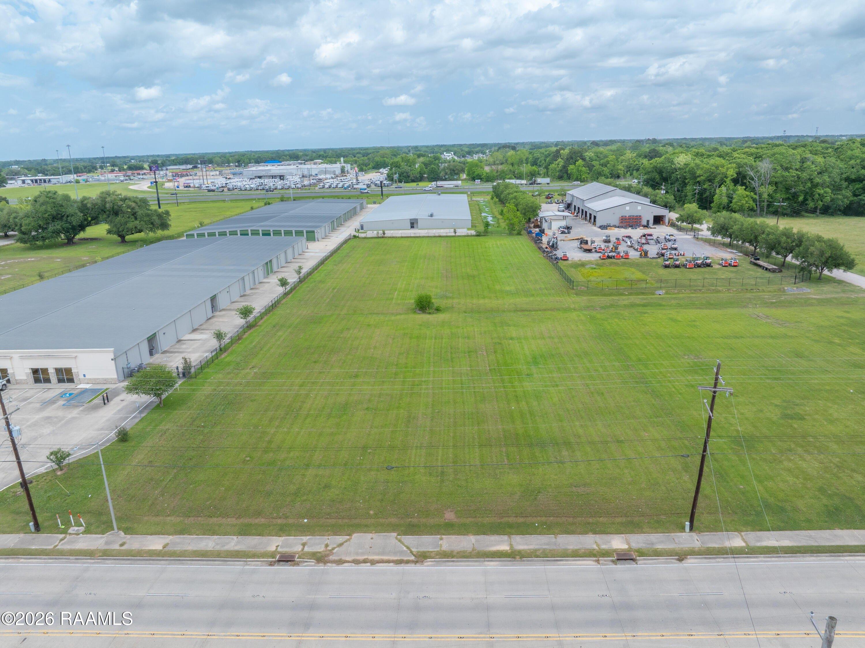 Property Image for 2124 W Willow Street