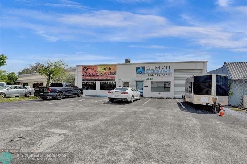 Property Image for 4840 N Dixie Hwy, Oakland Park, FL 33334