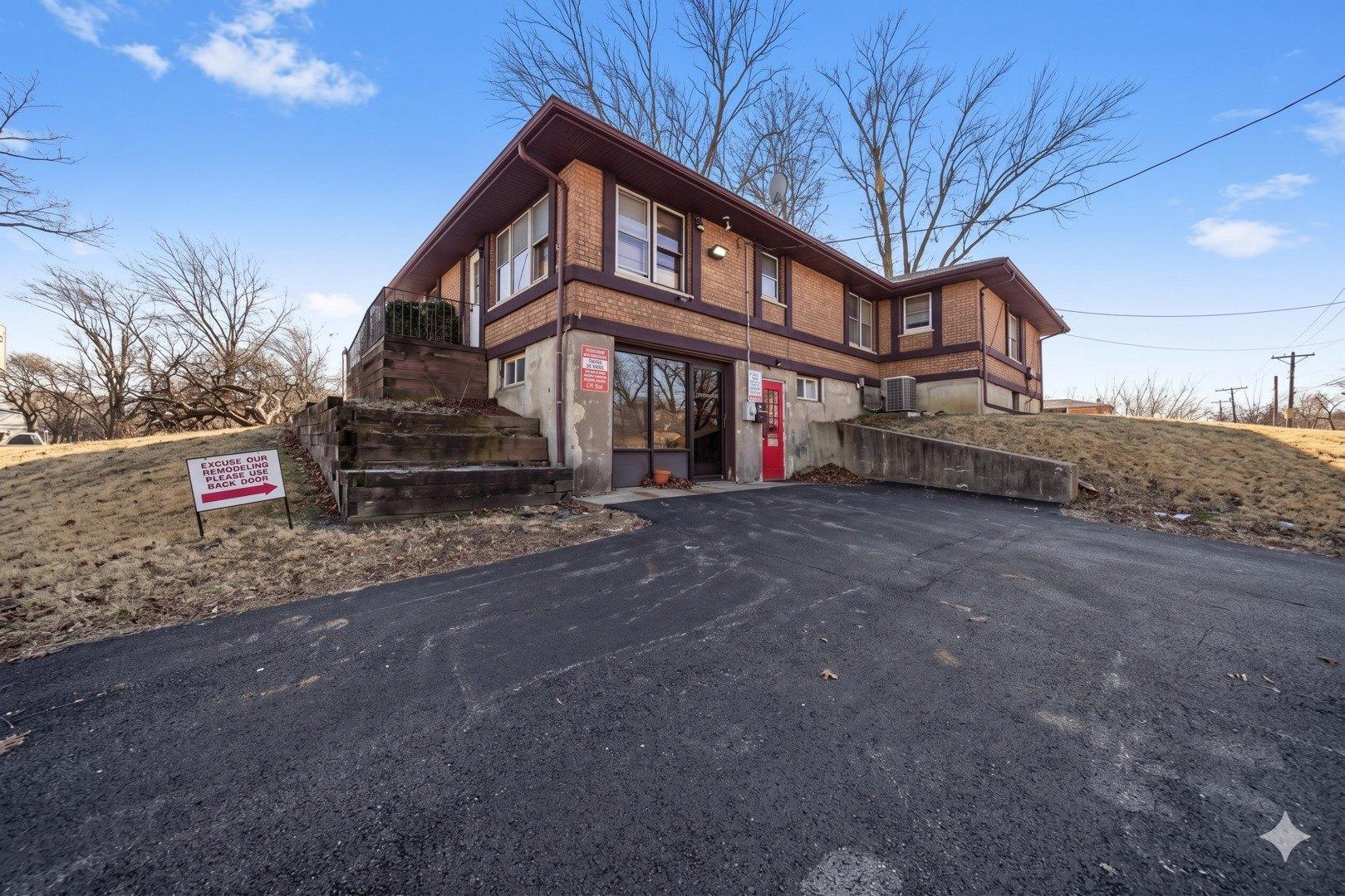 Property Image for 8200 W 95 Street