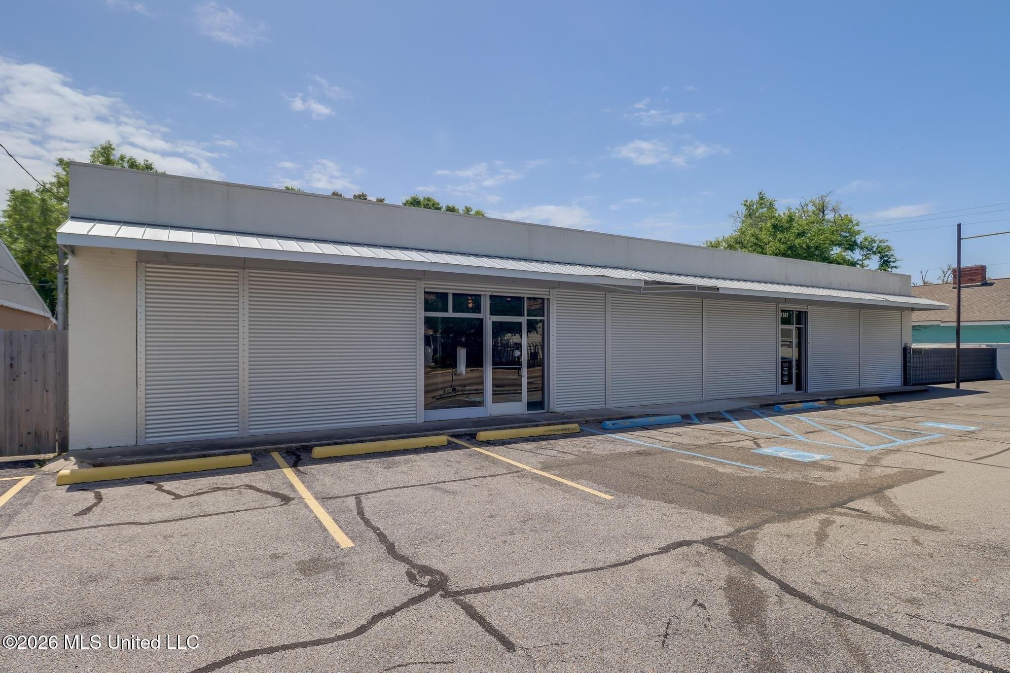 Property Image for 1885 Pass Road