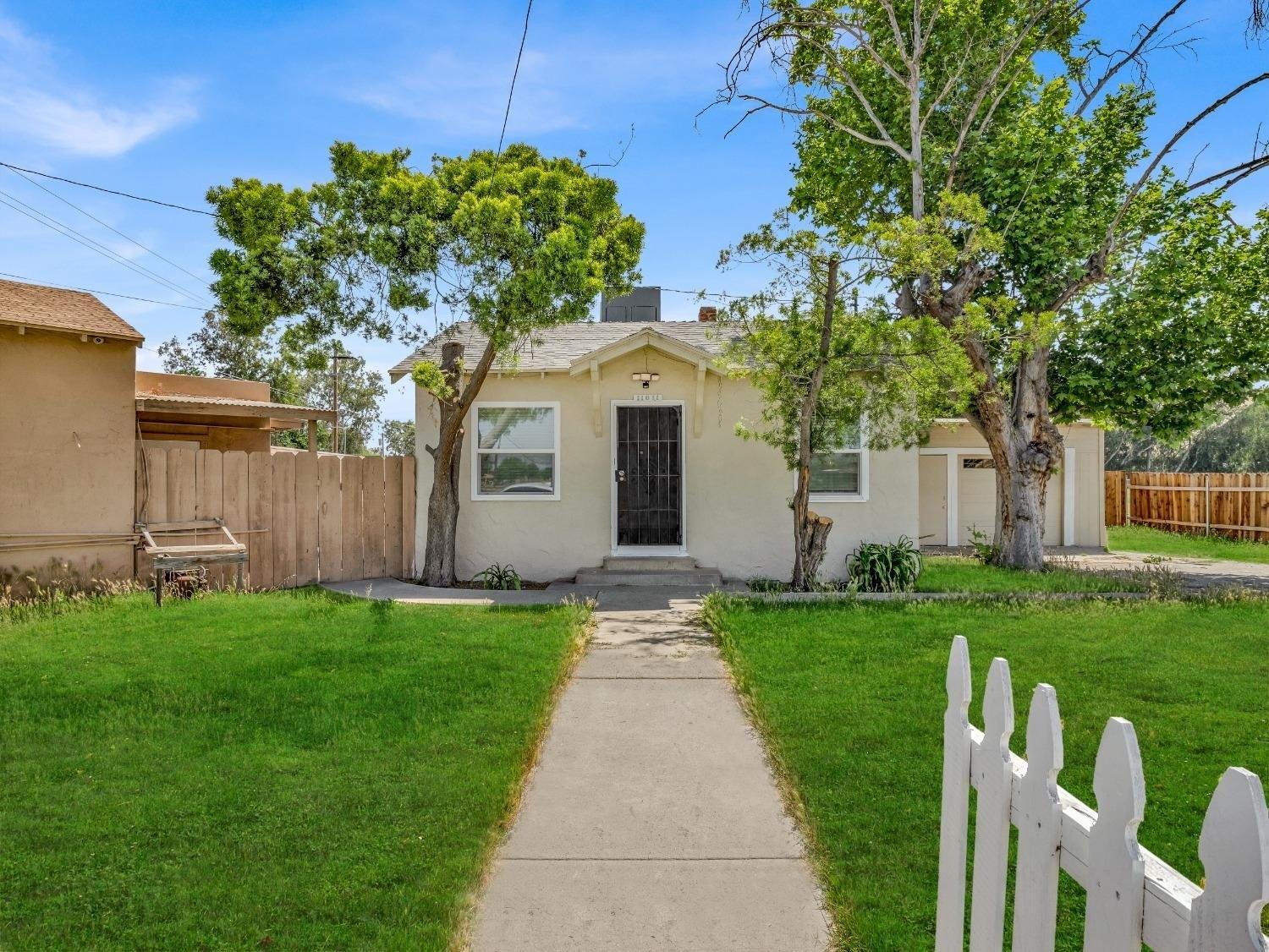 Property Image for 11005 S 10th Avenue