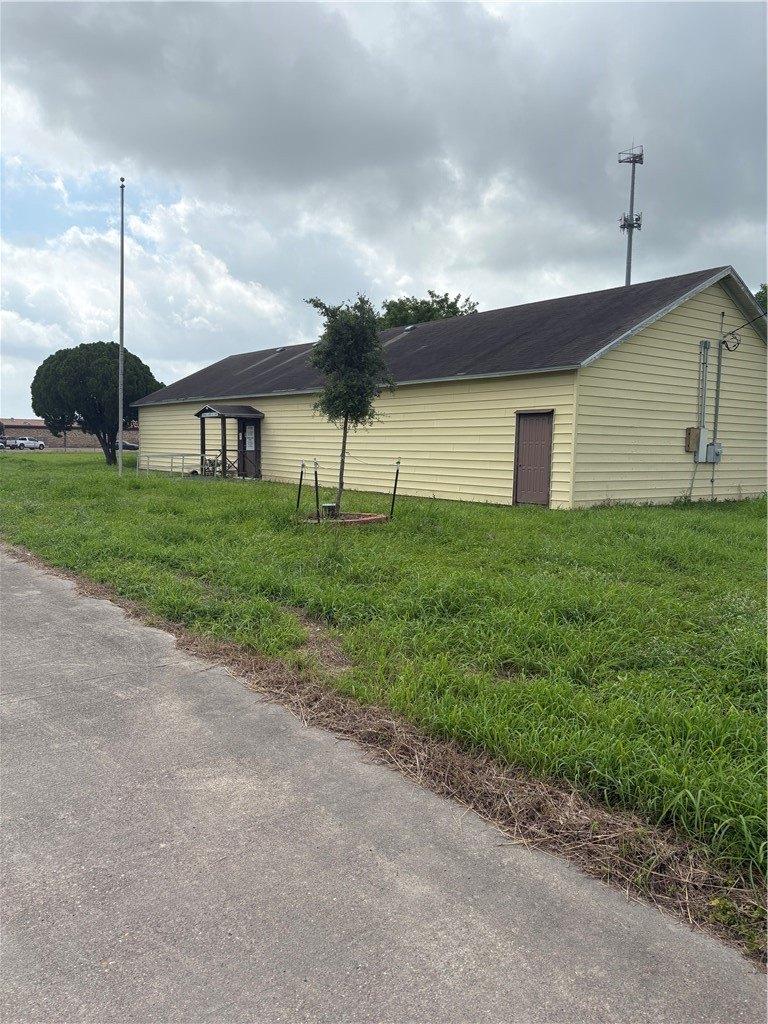 Property Image for 1814 Lodge Lane