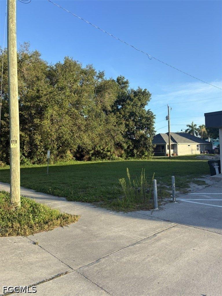 Property Image for 1925 Suwanee Avenue