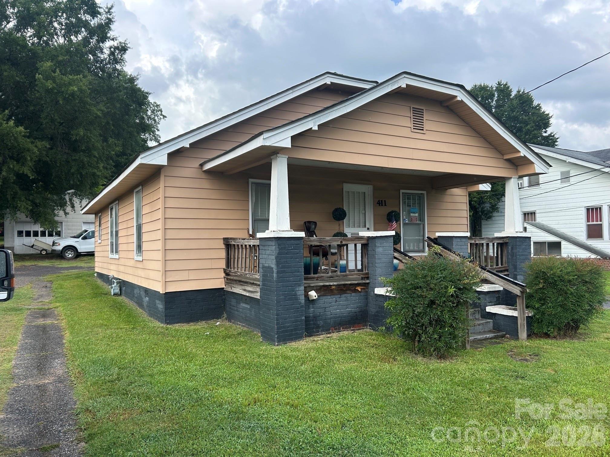 Property Image for 411 Jackson Park Road