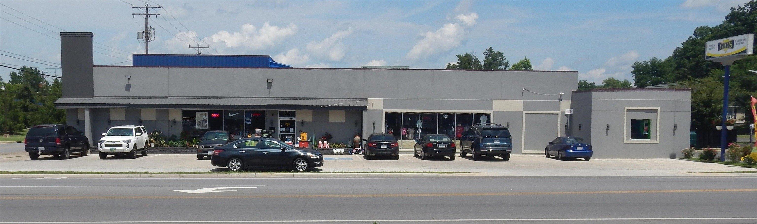 Property Image for 305 Main St