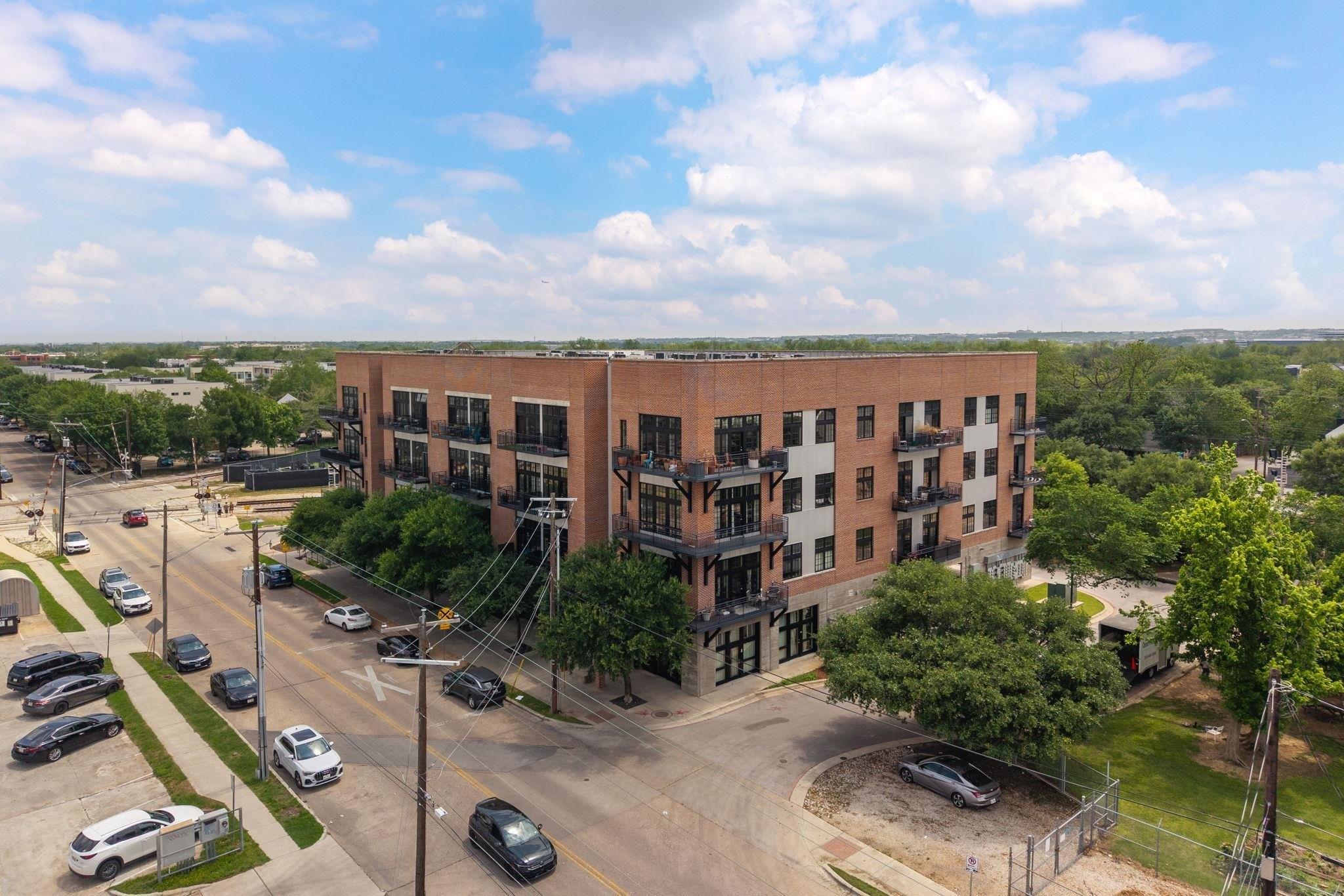Property Image for 2235 E 6th St 106