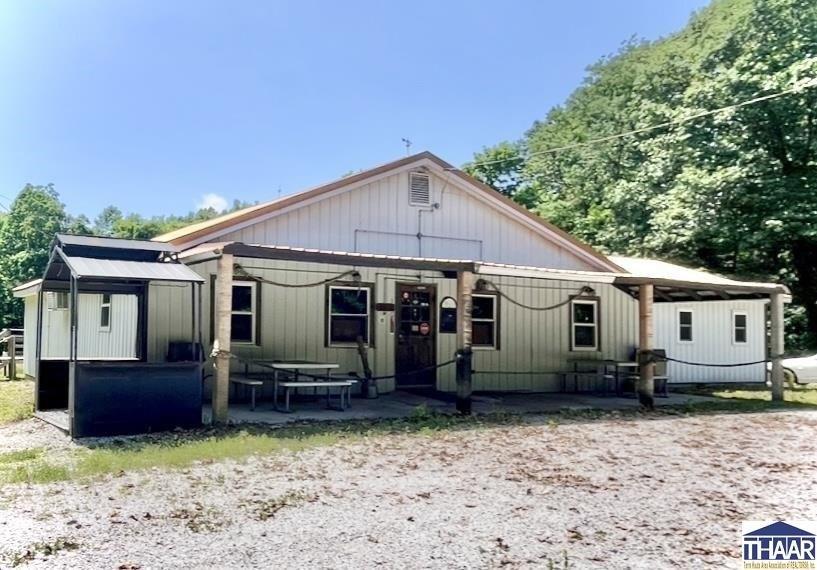 Property Image for 6611 S Old US HWY 63