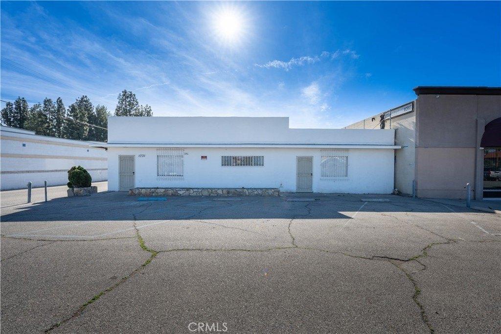 Property Image for 1731 E Highland Avenue