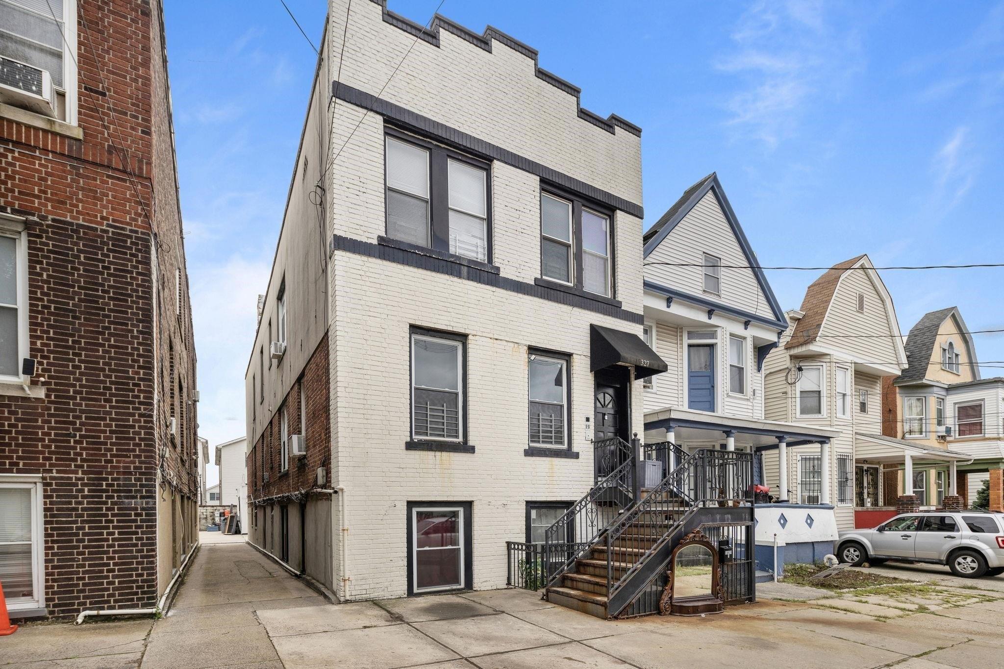 Property Image for 327 Danforth Ave