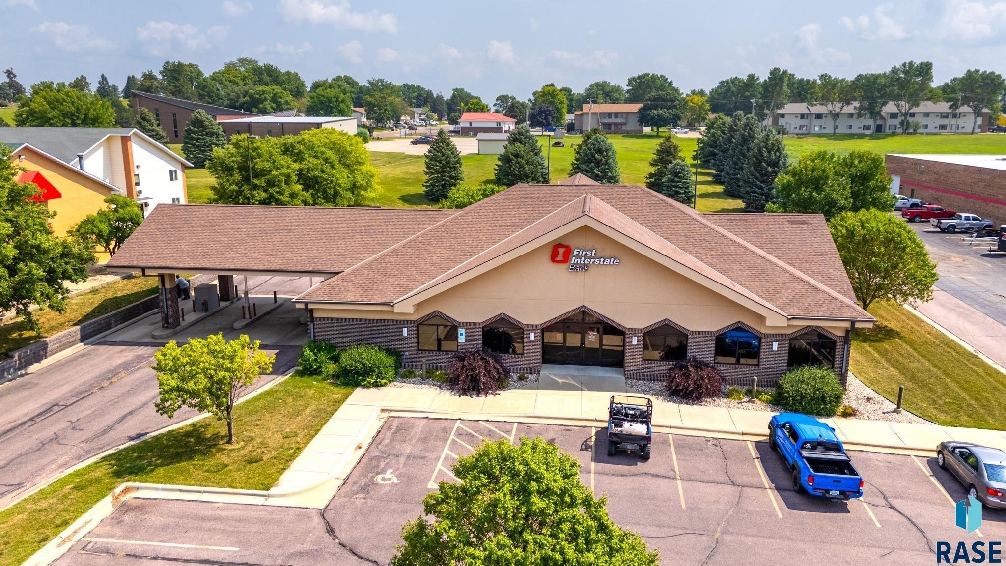 Property Image for 2408 N Broadway Ave