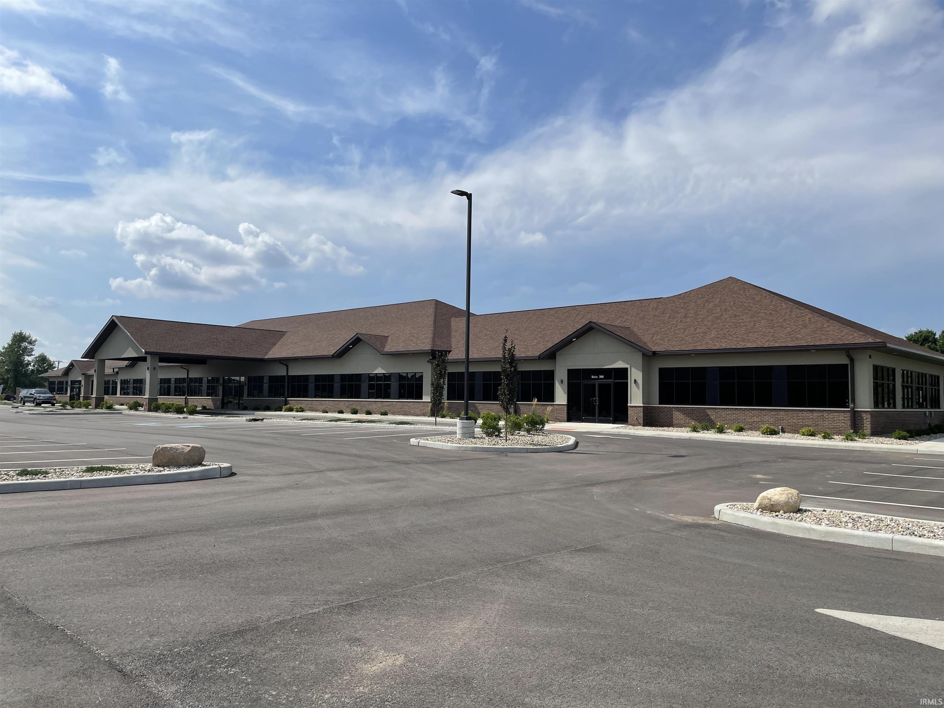 Property Image for 1101 Parkway  #200 Avenue 200