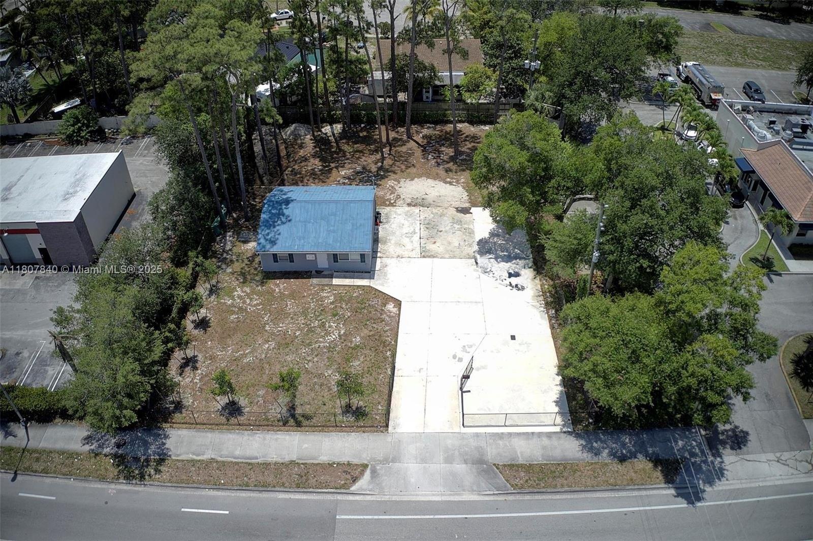 Property Image for 4736 Lake Worth Rd
