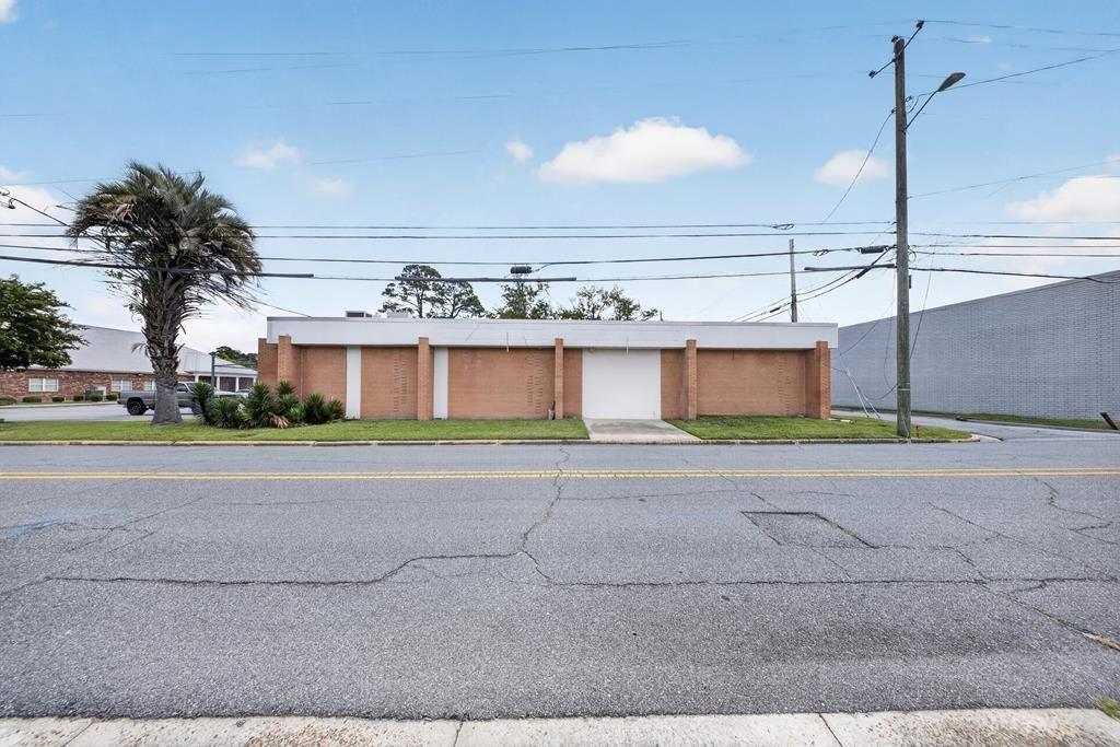 Property Image for 501 N Toombs St.