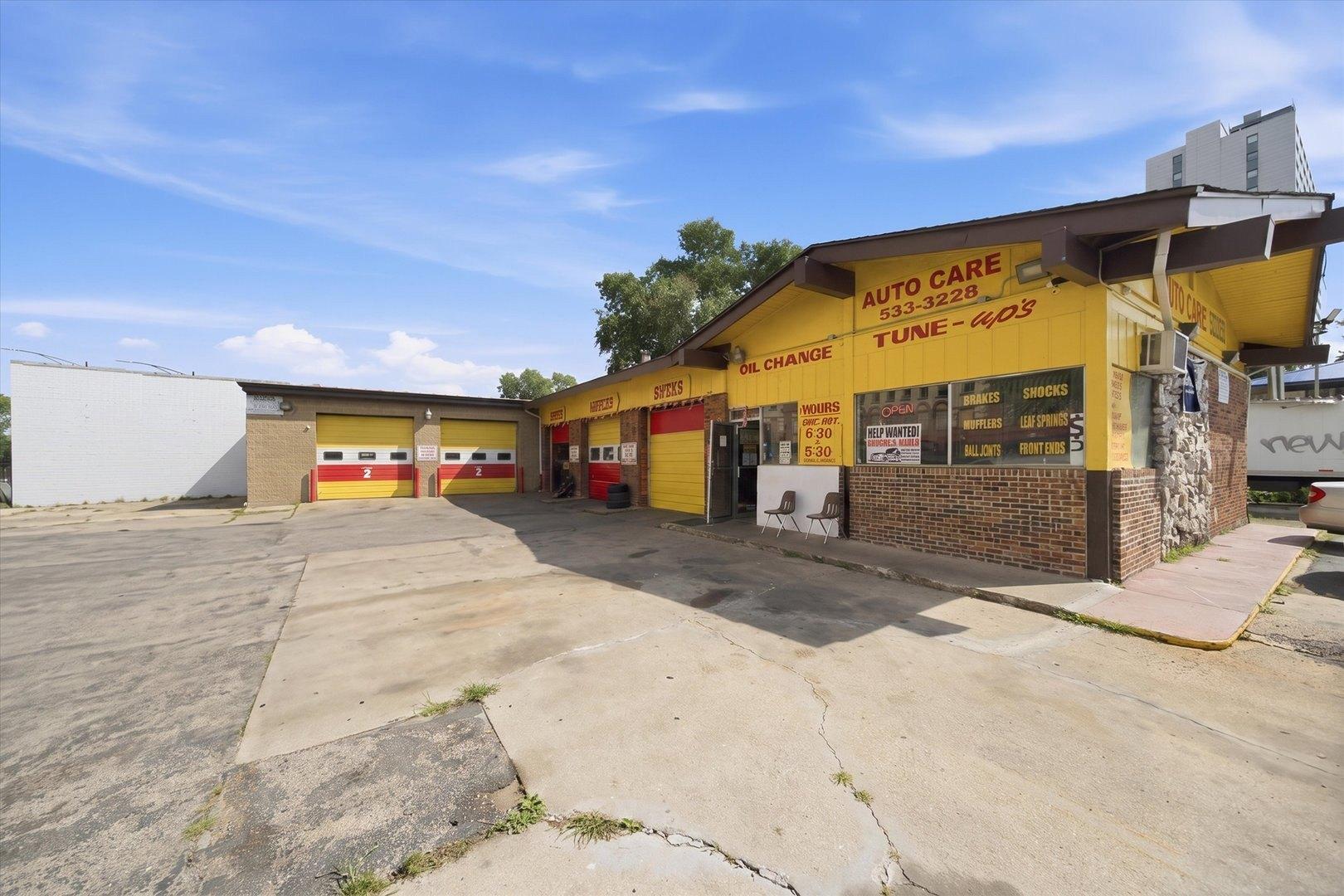 Property Image for 105 N Pulaski Road