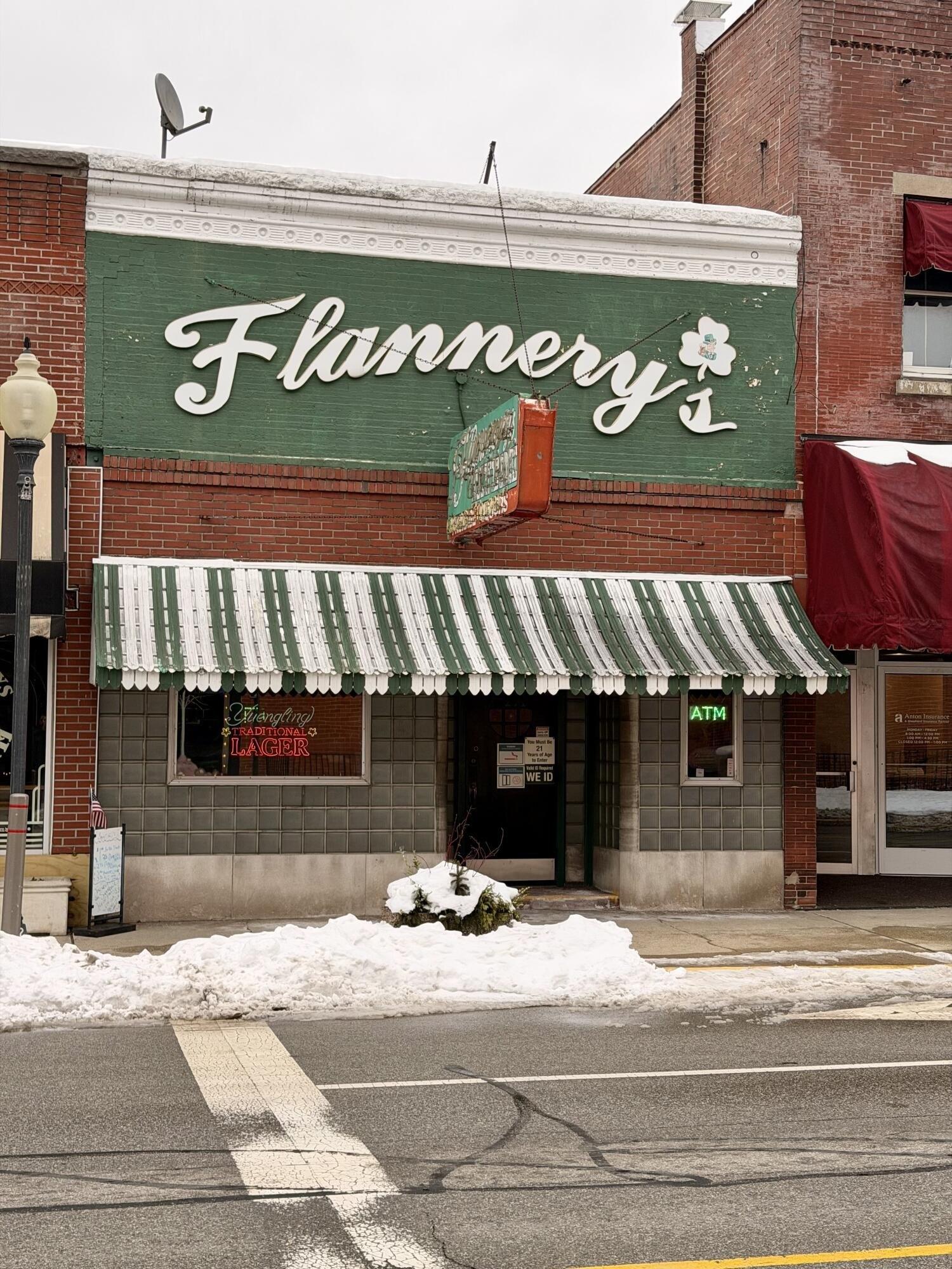 Property Image for 125 S Calumet Road