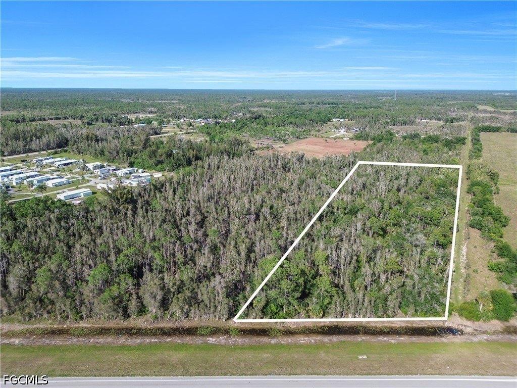 Property Image for 15360-15380 Tamiami Trail
