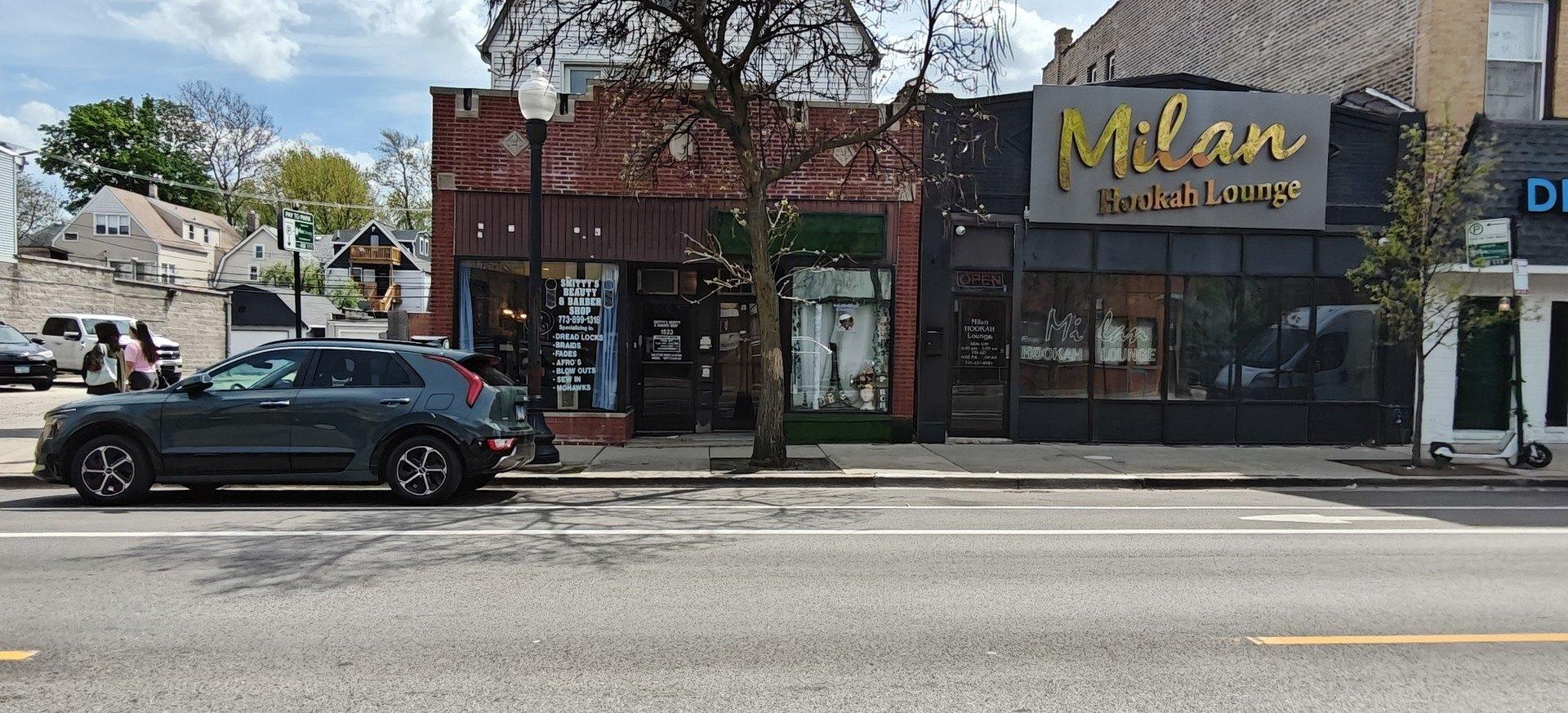 Property Image for 1523 W Devon Avenue