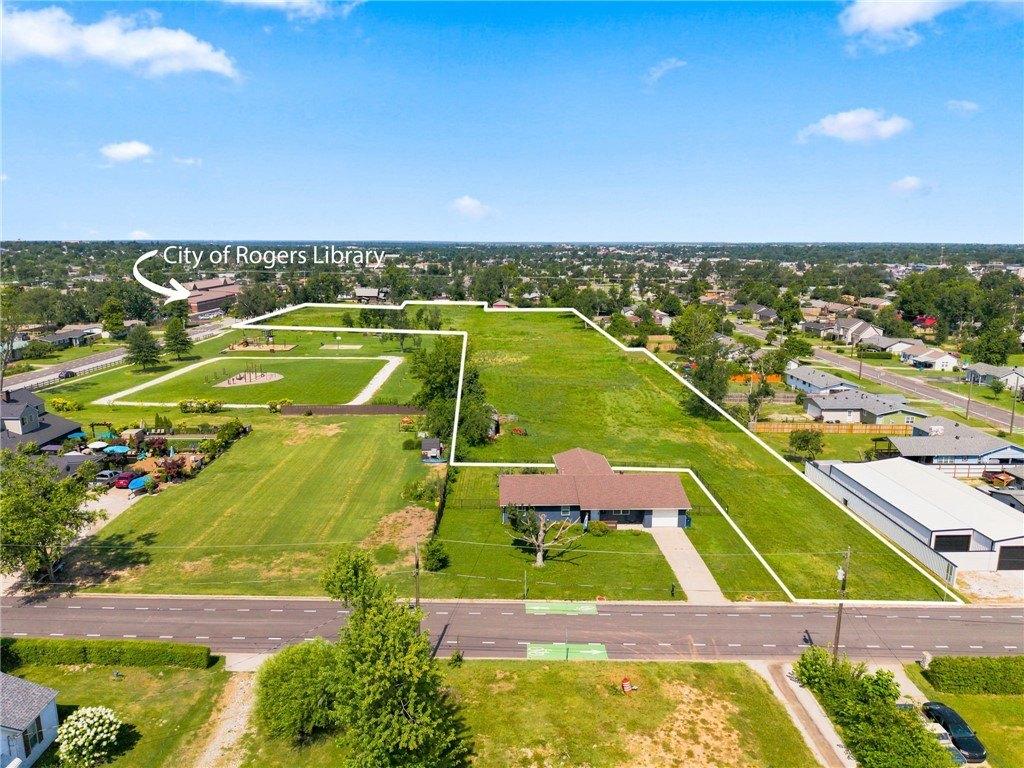 Property Image for W Pine Street