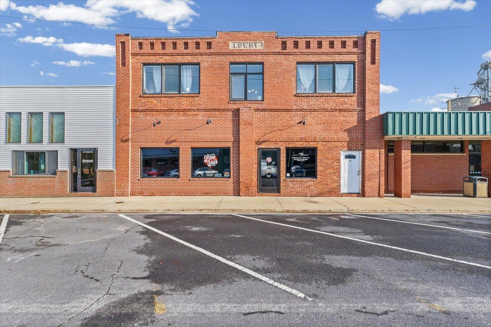 Property Image for 106 W Washington Street