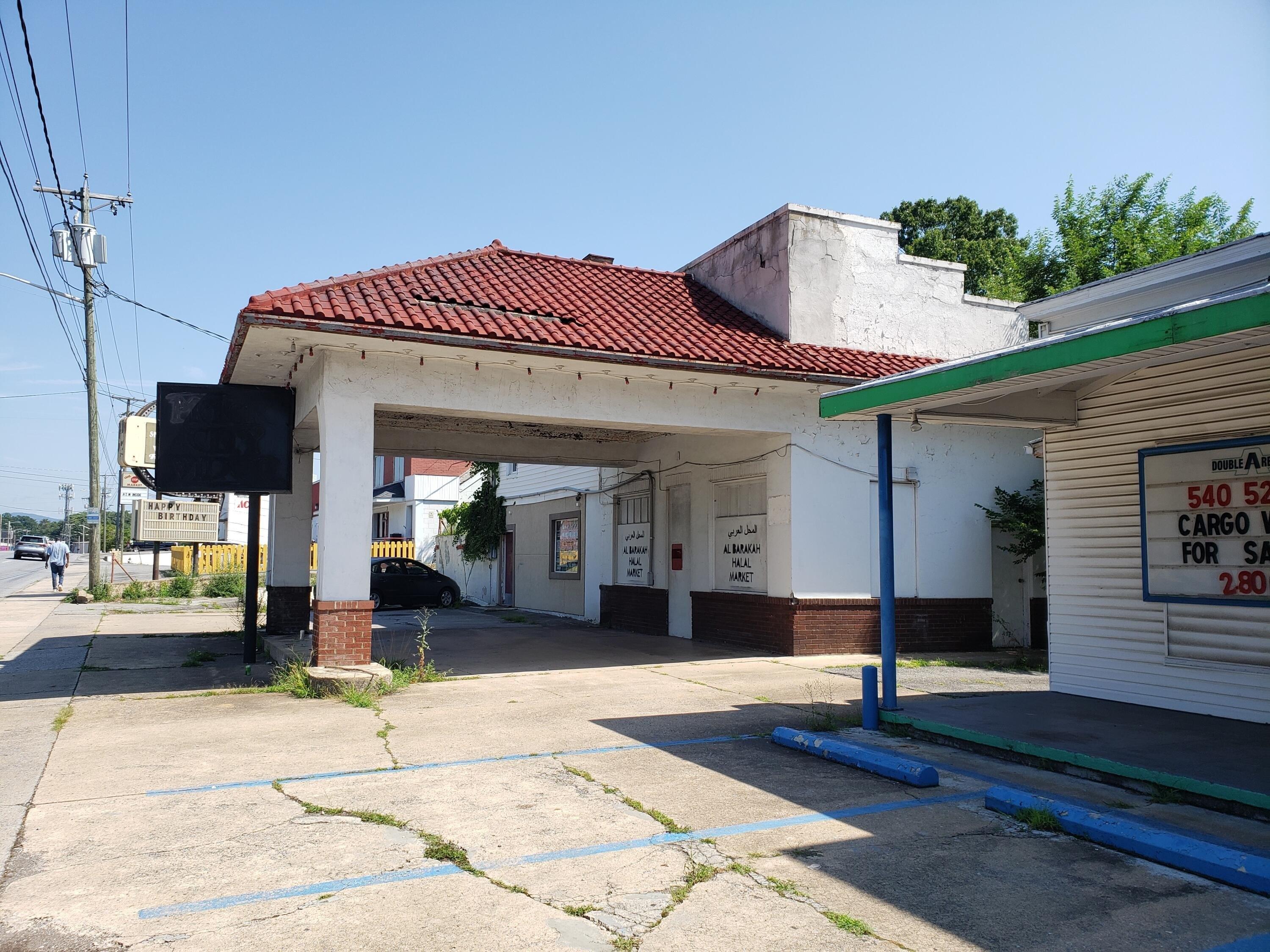 Property Image for 2211 Williamson RD NE