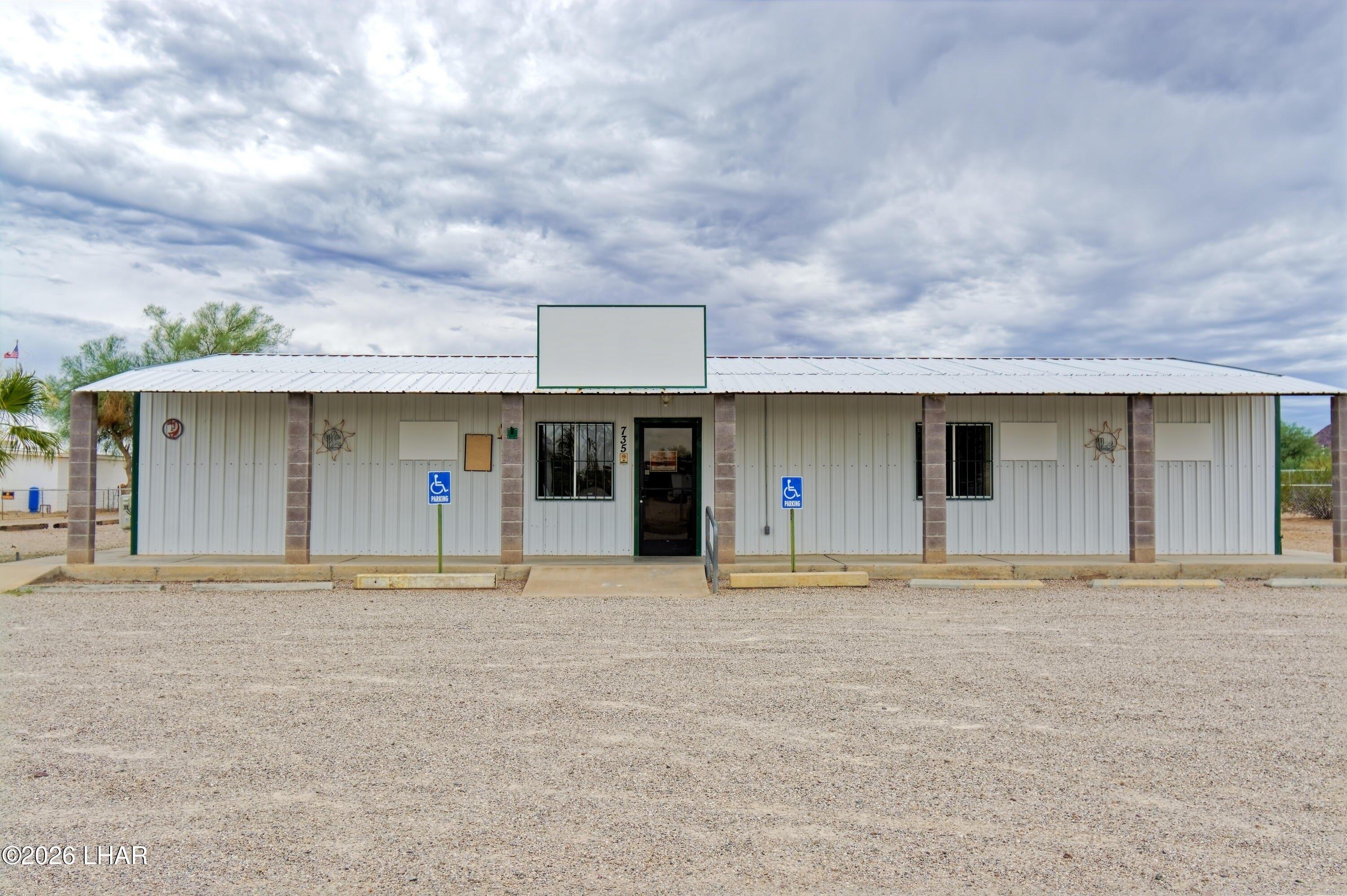 Property Image for 735 W Cowell St