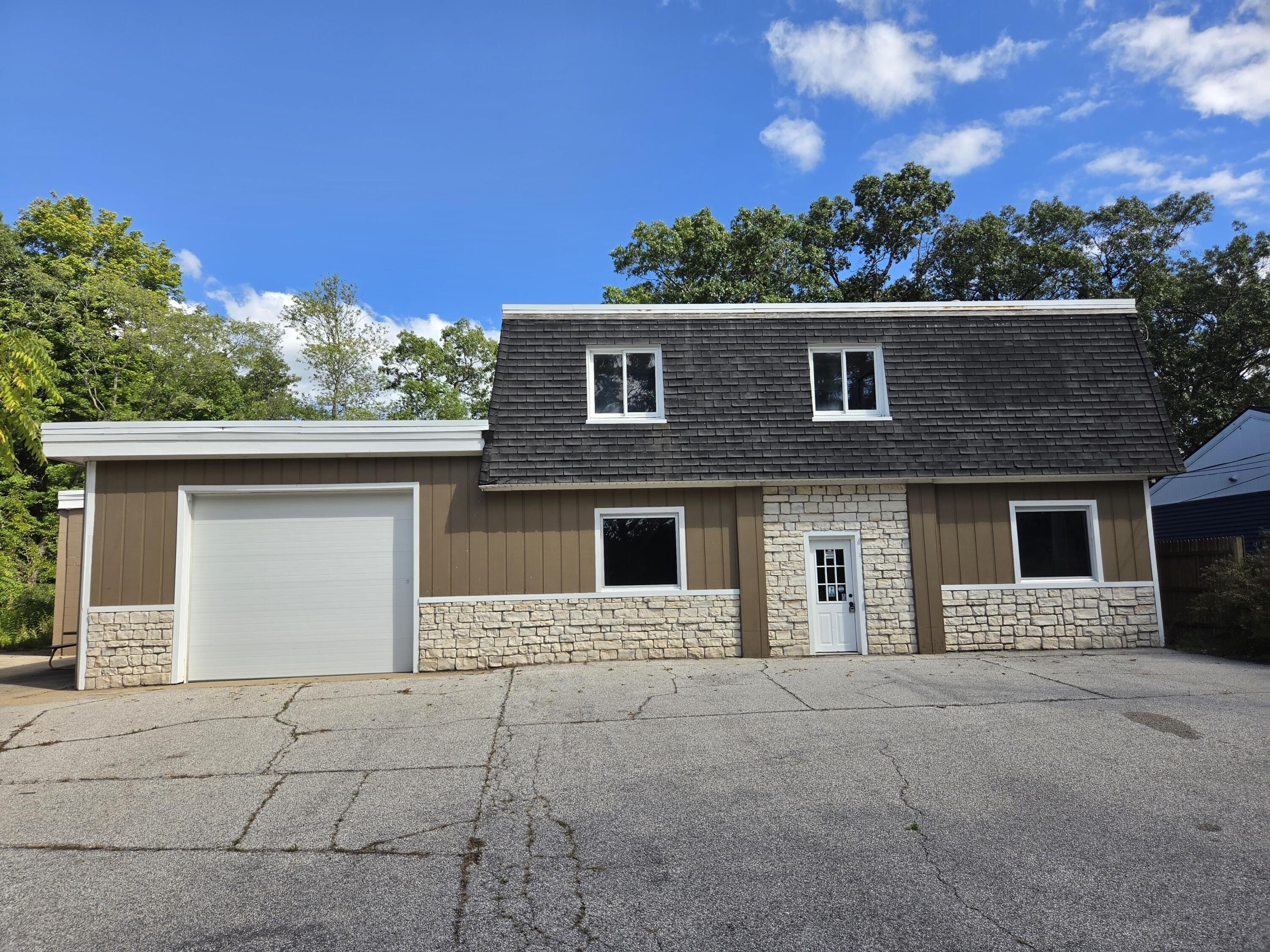 Property Image for 536 Oak Street