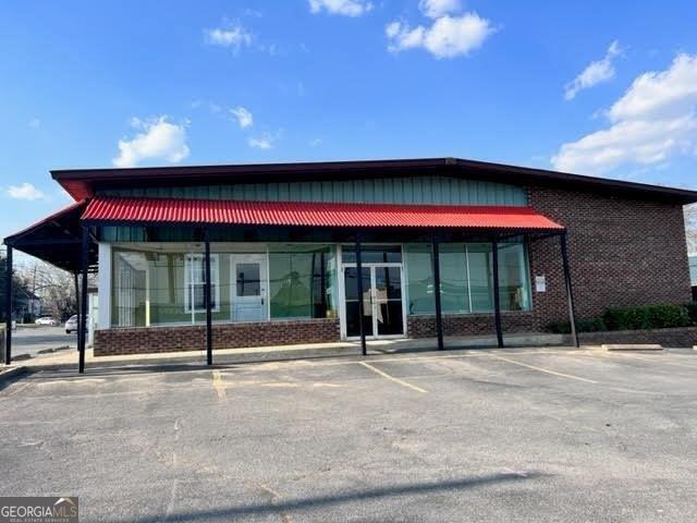 Property Image for 301 E Jackson Street