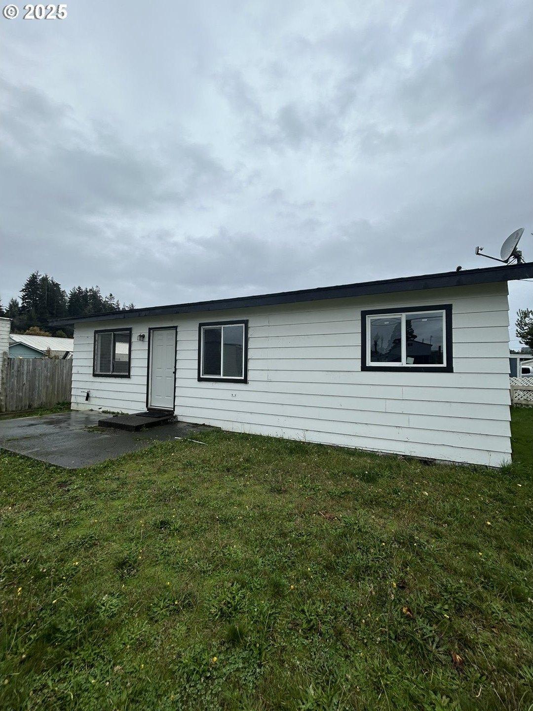 Property Image for 105 S 8TH St