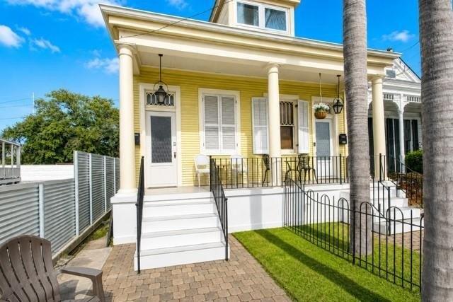 Property Image for 5513 TCHOUPITOULAS Street 5515
