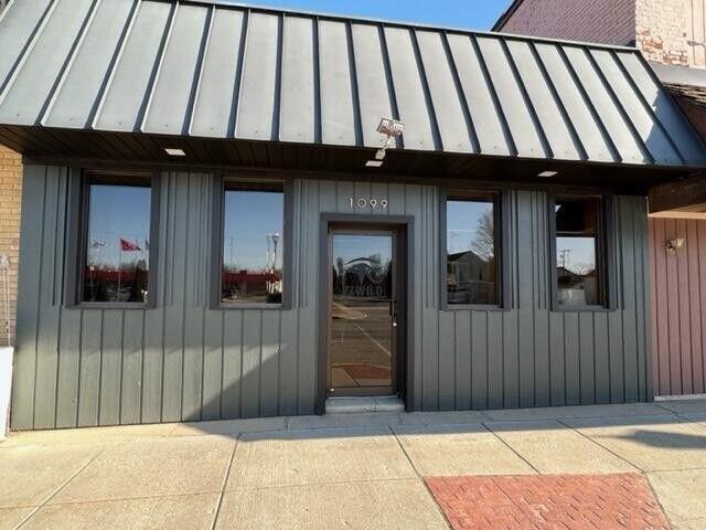 Property Image for 1099 E Wilcox Avenue