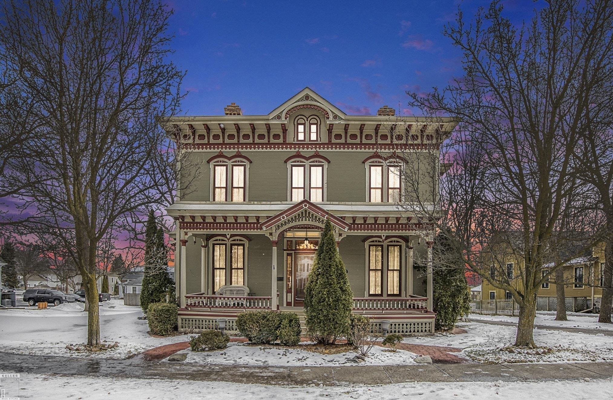 Property Image for 185 S Main